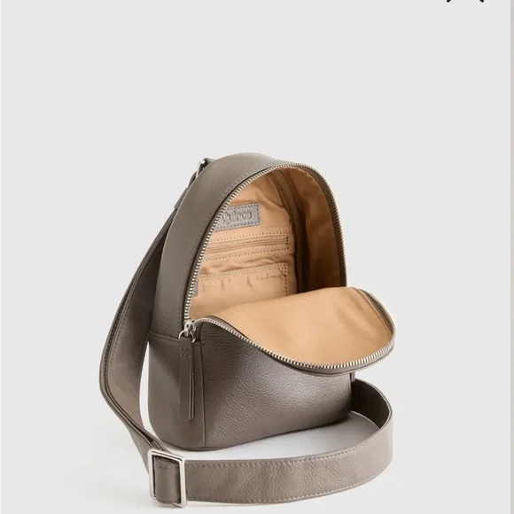 Quince Taupe Leather Shoulder Bag - Picture 6 of 9